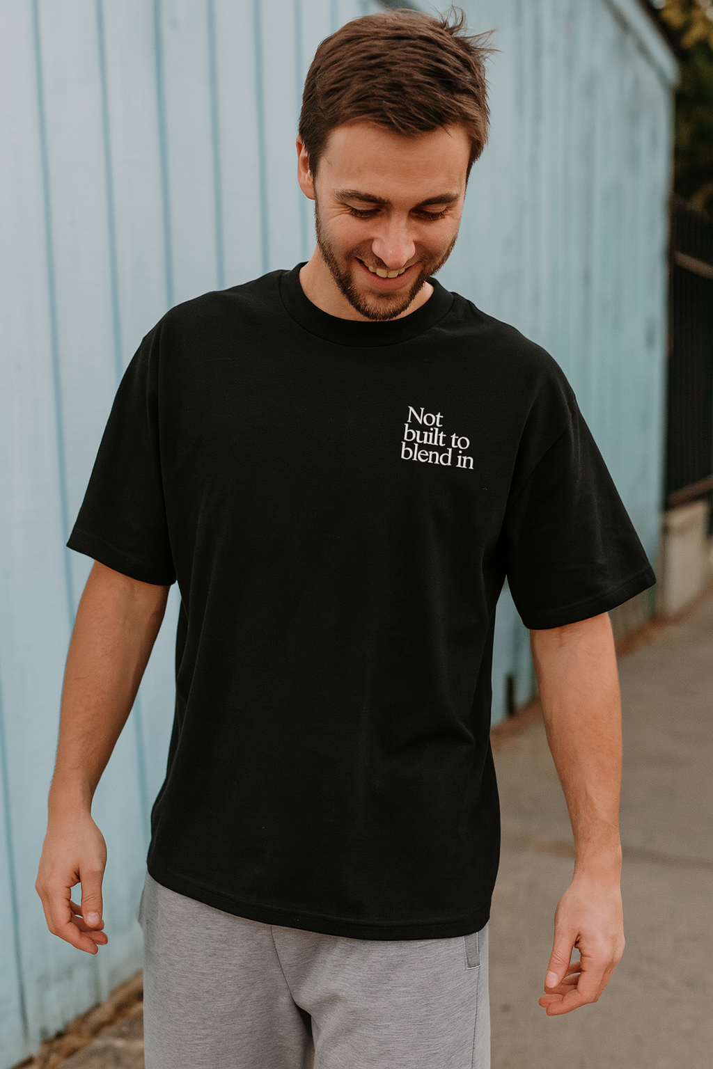 Not built to blend in - Oversized heavyweight t-shirt